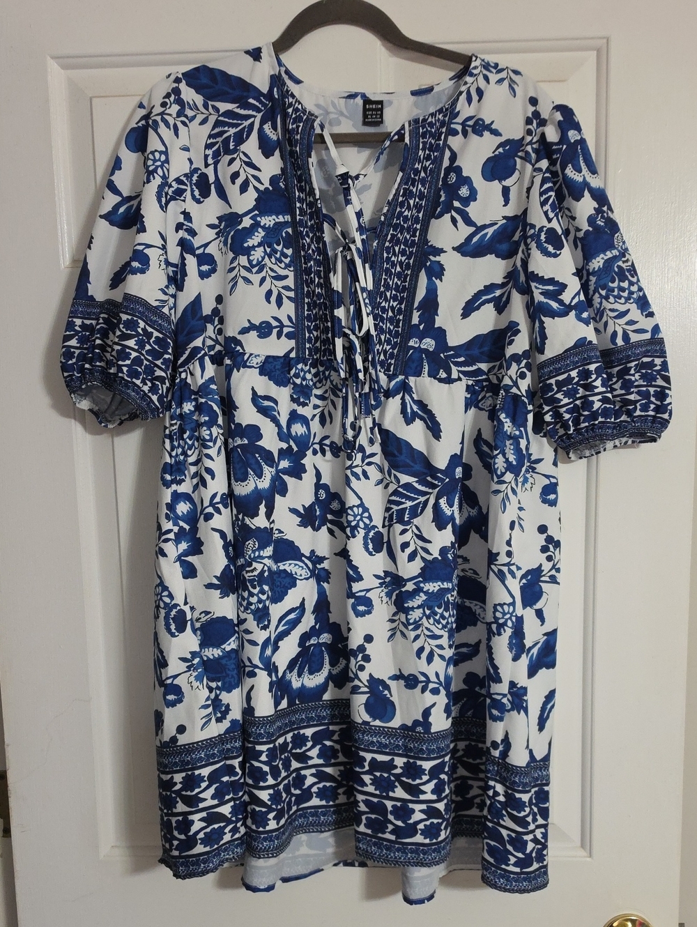 SHEIN White and Blue Floral Midi Dress